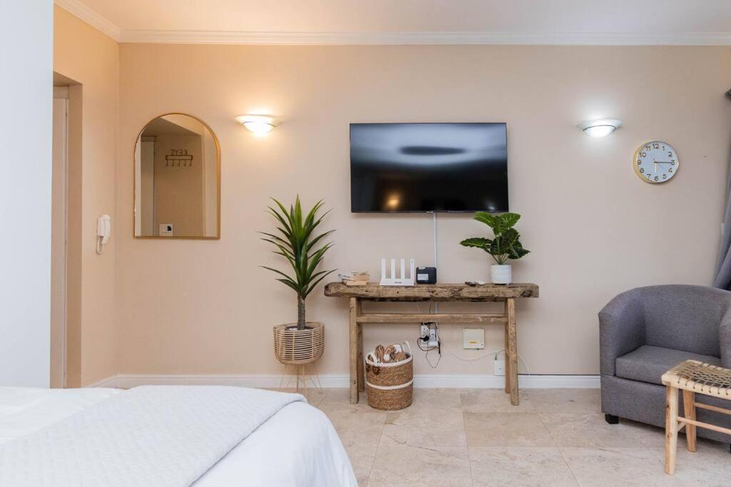 303 First - Clifton