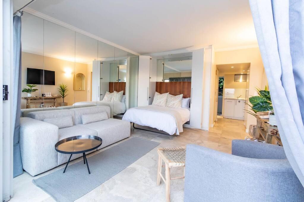 303 First - Clifton Apartment